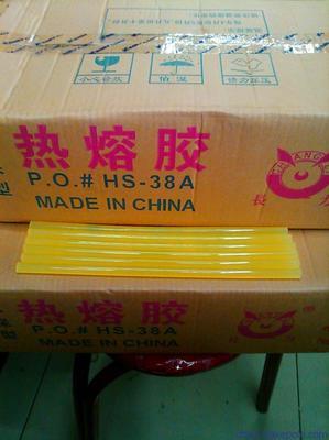 臨沂順心熱熔膠棒 以高粘與實在價格，服務生產一線的每一刻